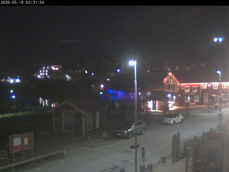Fjällbacka hamn — strandvägen (community cam)